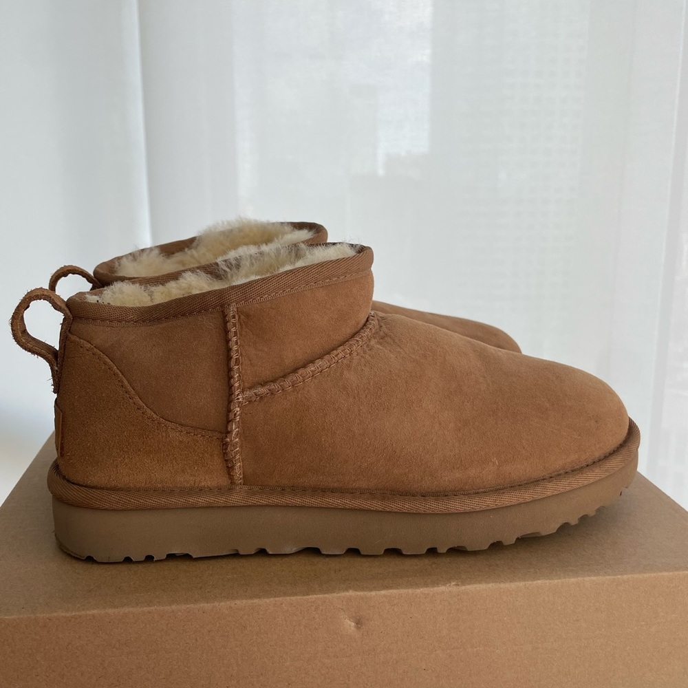 UGG Women's Classic Ultra Mini
